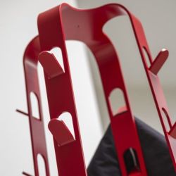Functionals Dodici garderobestandaard - rood