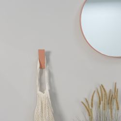 Spinder Design Angle 1 wandkapstok - clay terra